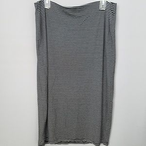 Old Navy Black & White Striped Midi Skirt